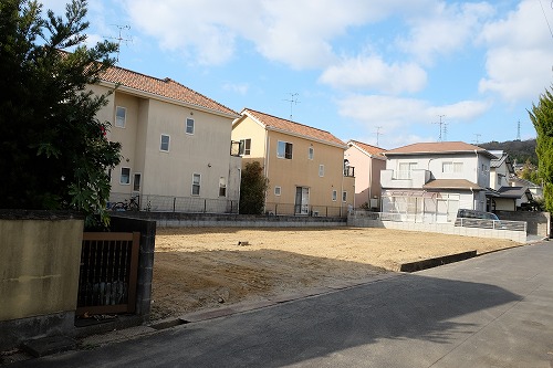 中区湊①②　(閑静な住宅街)