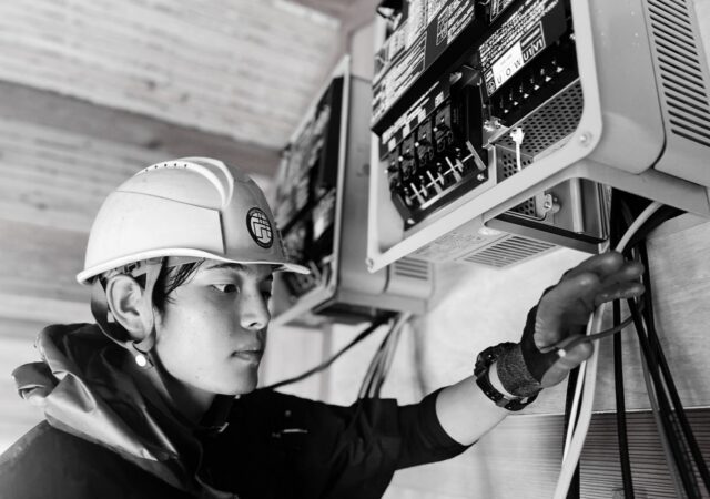 工務　三宅　Miyake